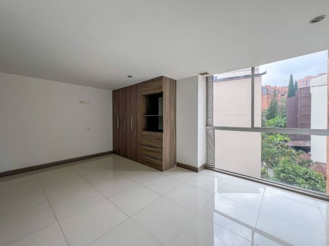 Apartaestudio en Arriendo en El Poblado, Medellín - Miniatura 5