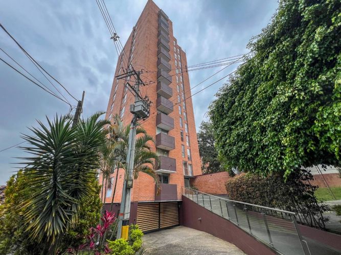 Apartaestudio en Arriendo en El Poblado, Medellín - Miniatura 8