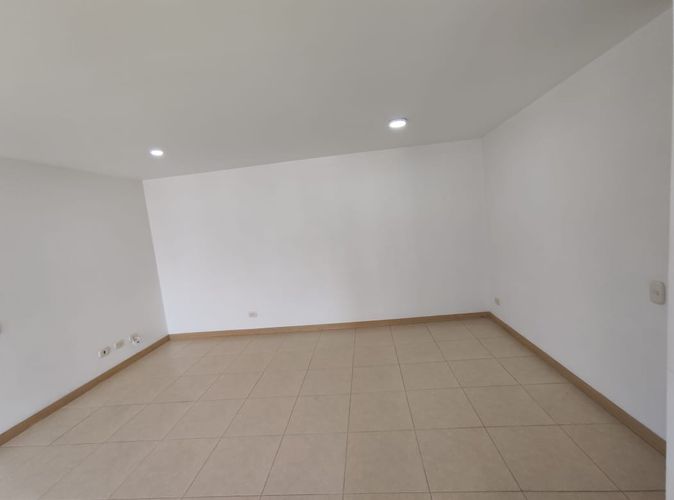 Apartamento en Arriendo en Vegas de san jose, Sabaneta - Miniatura 6