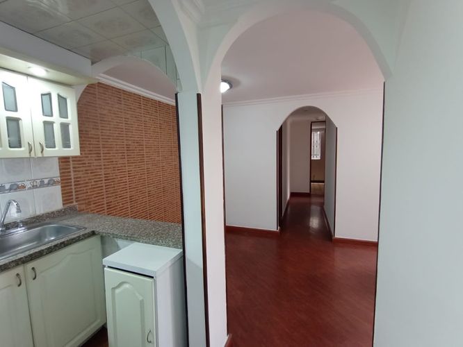 Apartamento en Venta en Tarragona del salitre et. ii, Bogotá - Miniatura 3