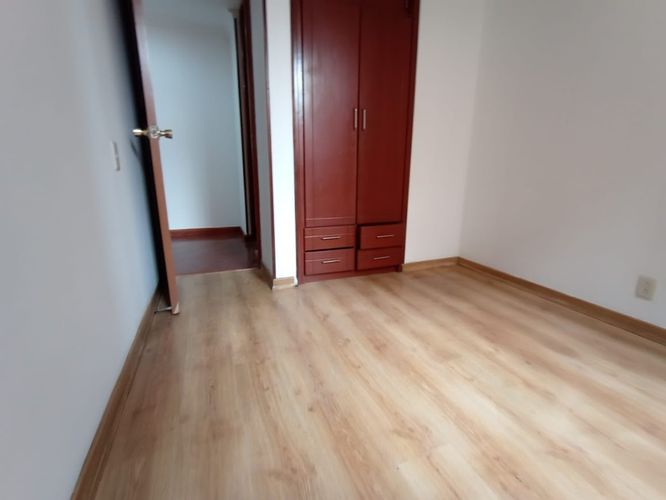 Apartamento en Venta en Tarragona del salitre et. ii, Bogotá - Miniatura 9