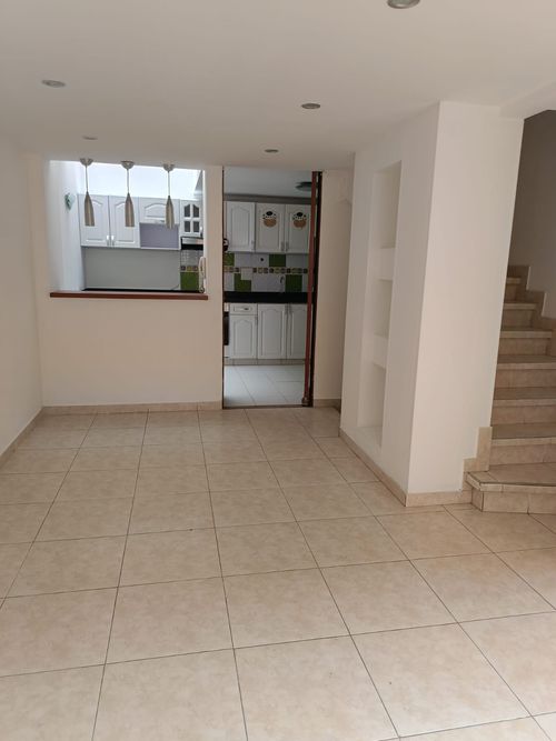 Casa en Arriendo en Pradera Norte, Bogotá - Miniatura 2