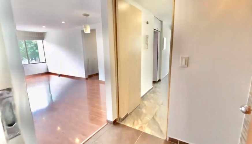 Apartamento en Venta en Metropolis, Bogotá - Miniatura 2