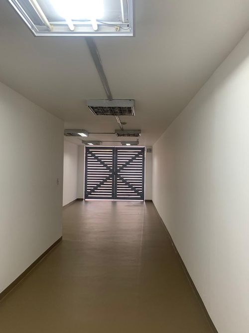 Local en Arriendo en Pontevedra, Bogotá - Miniatura 2