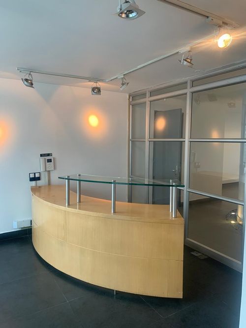 Local en Arriendo en Pontevedra, Bogotá - Miniatura 4