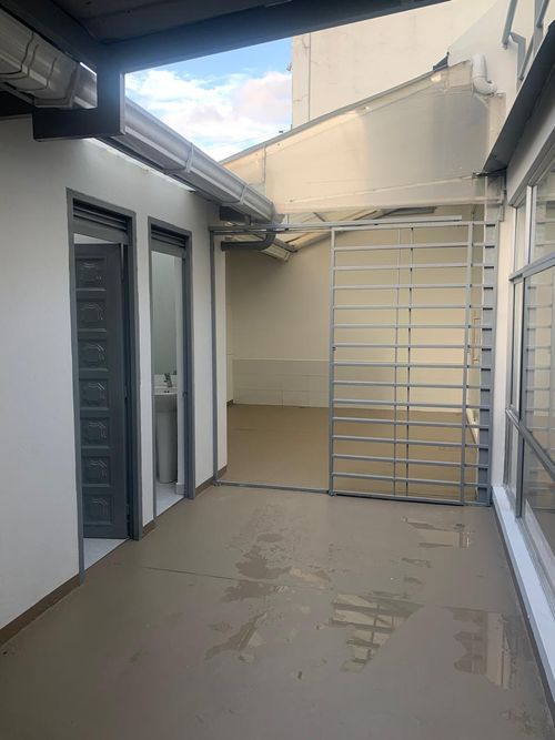 Local en Arriendo en Pontevedra, Bogotá - Miniatura 6