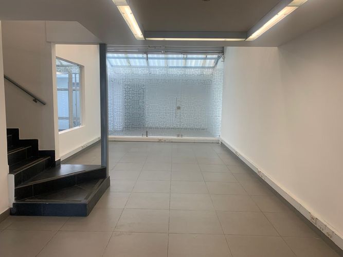 Local en Arriendo en Pontevedra, Bogotá - Miniatura 7