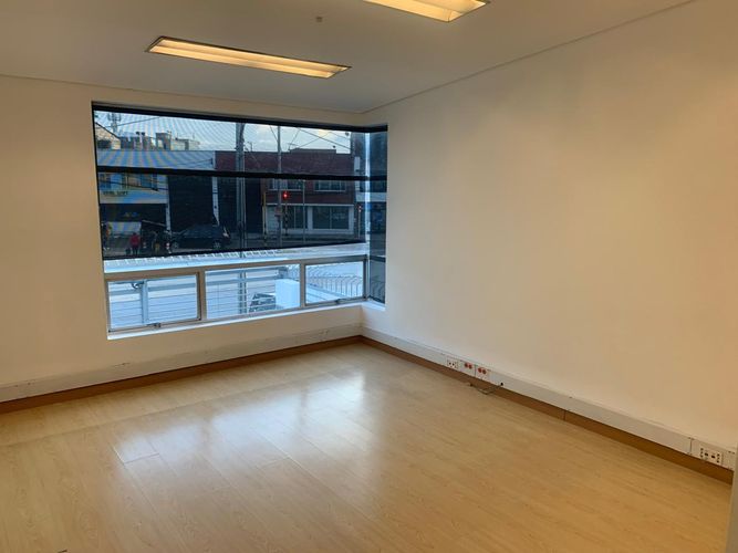 Local en Arriendo en Pontevedra, Bogotá - Miniatura 11