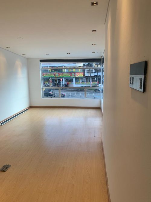 Local en Arriendo en Pontevedra, Bogotá - Miniatura 13