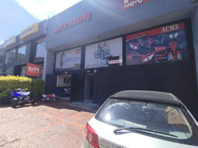 Local en  Arriendo en Santa Barbara, Bogotá - Miniatura 2