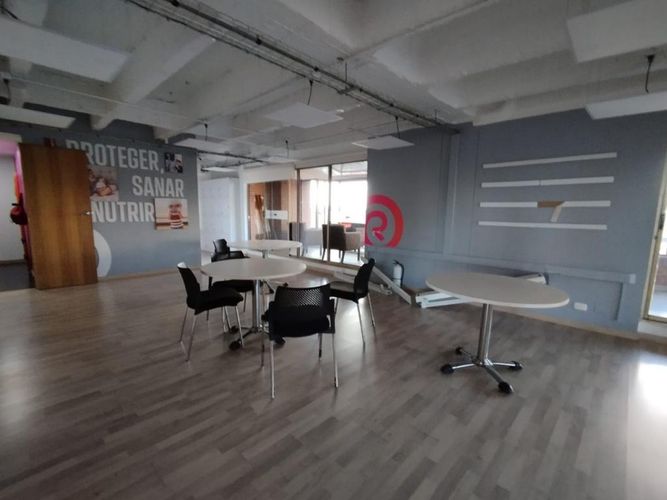 Oficina en  Arriendo en El nogal, Bogotá - Miniatura 3