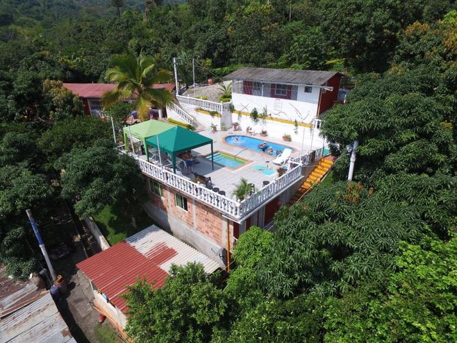 Finca en  Venta en Pe�a negra, Tena - Miniatura 3