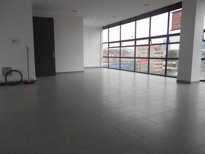 Oficina en  Venta en Santa Barbara, Bogotá - Miniatura 3