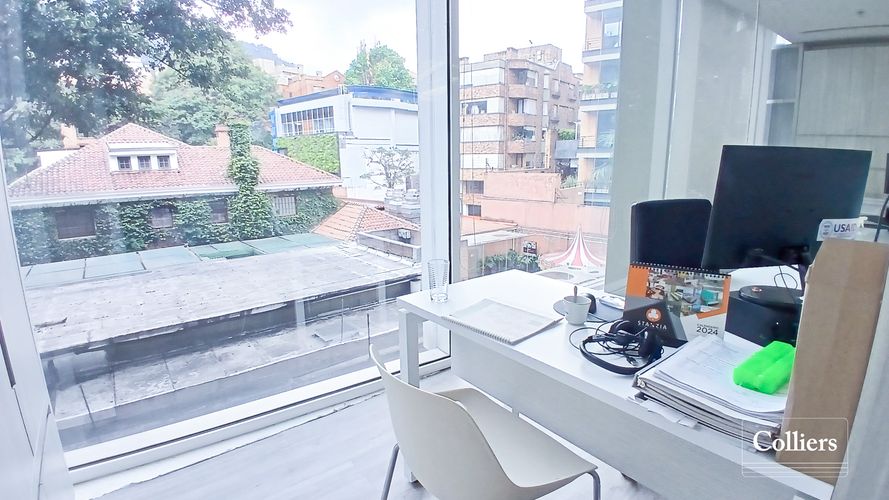 Oficina en Arriendo en La cabrera, Bogotá - Miniatura 12