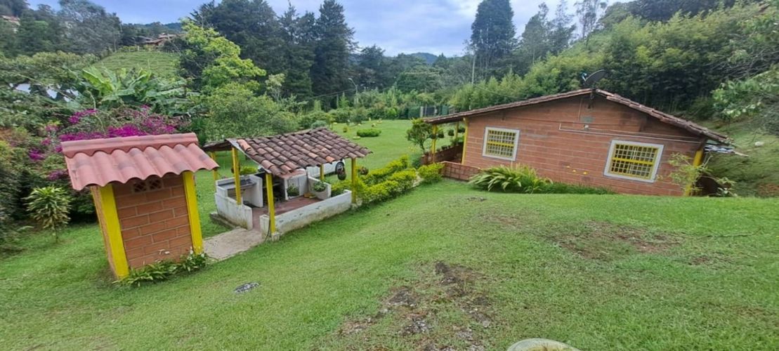 Finca en Arriendo en Guarne - Miniatura 4