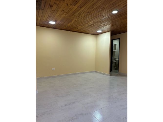 Oficina en Arriendo en Kennedy, Bogotá - Miniatura 5