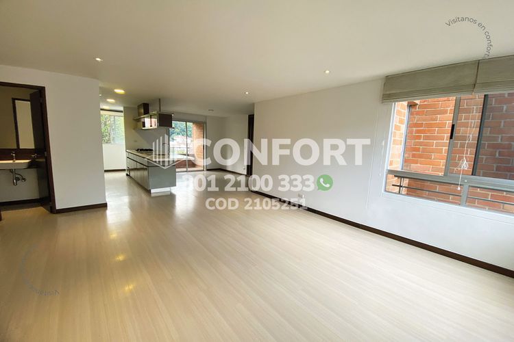 Apartamento en Arriendo en Castropol, Medellín - Miniatura 4