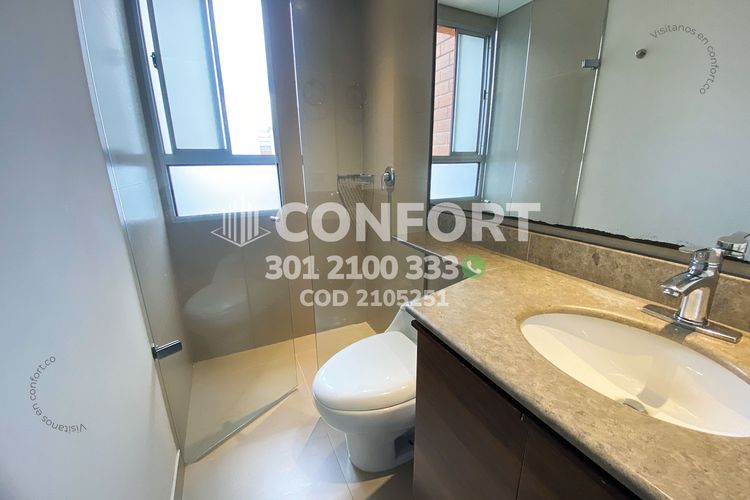 Apartamento en Arriendo en Castropol, Medellín - Miniatura 8