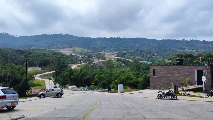 BOSQUE MASARYK, Lotes en Venta en Ruitoque Bajo, Floridablanca - Miniatura 2