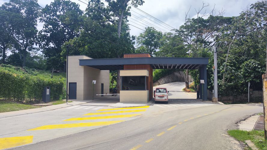 BOSQUE MASARYK, Lotes en Venta en Ruitoque Bajo, Floridablanca - Imagen 1