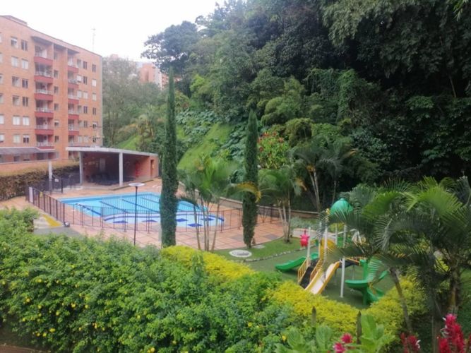 Apartamento en Arriendo en Señorial, Envigado - Imagen 1