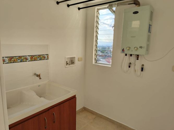 Apartamento en Arriendo en Belmonte a, Pereira - Miniatura 16