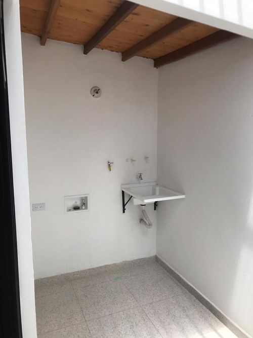 Apartaestudio en Venta en San javier, Medellín - Miniatura 15