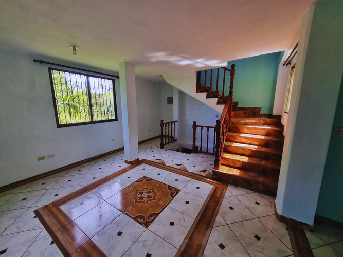 Finca en Arriendo en Guarne - Miniatura 8