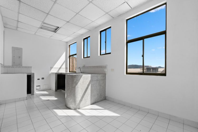 Edificio en Arriendo en Toberin, Bogotá - Miniatura 15