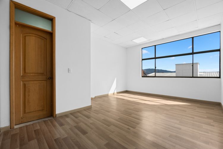Edificio en Arriendo en Toberin, Bogotá - Miniatura 16
