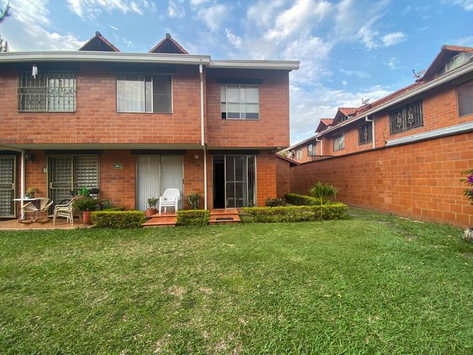Casa en  Venta en Prados del limonar, Cali - Imagen 1