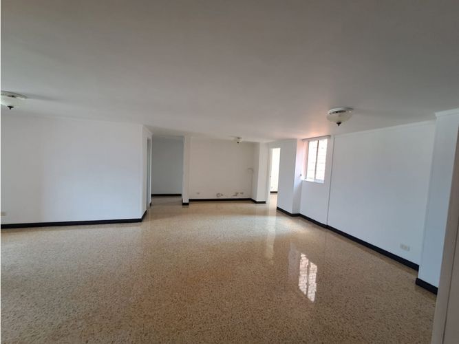 Apartamento en  Venta en Florida nueva, Medellín - Miniatura 4