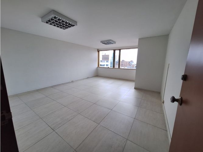 Oficina en  Arriendo en El centro, Manizales - Miniatura 2