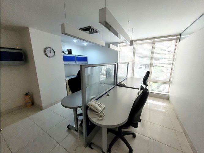 Oficina en venta en El Poblado, Medellín - Imagen 1