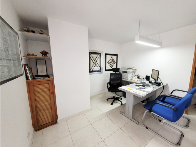 Oficina en venta en El Poblado, Medellín - Miniatura 3