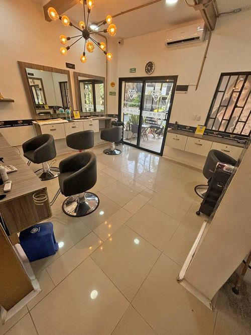 Local en Venta en Laureles, Medellín - Miniatura 2