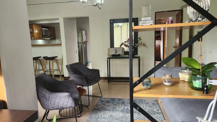 Apartamento en Venta en Loma del Escobero, Envigado - Miniatura 2