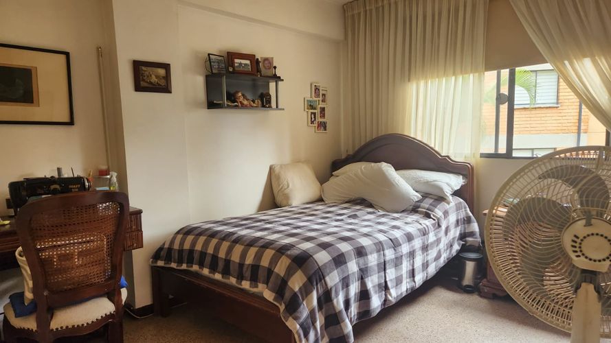 Apartamento en Venta en Loma del Escobero, Envigado - Miniatura 12