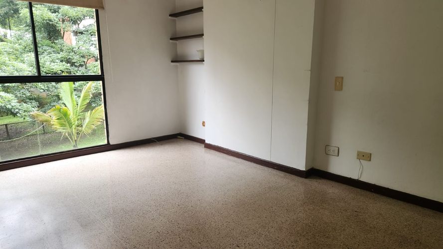 Apartamento en Venta en Loma del Escobero, Envigado - Miniatura 15