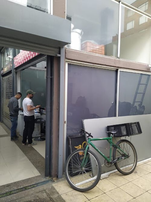 Local en Venta en Victoria norte, Bogotá - Miniatura 2
