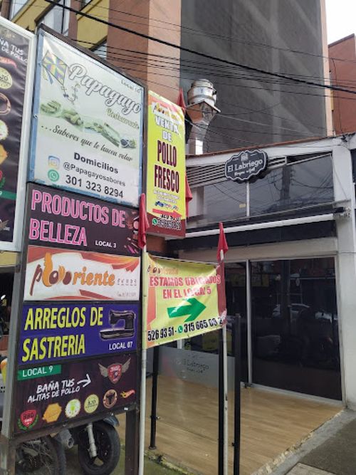 Local en Venta en Victoria norte, Bogotá - Miniatura 19