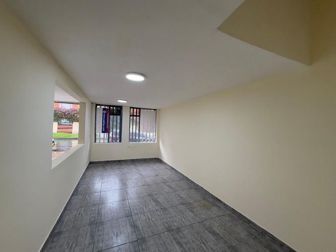 Local en  Arriendo en Ciudad jardin norte, Bogotá - Miniatura 4