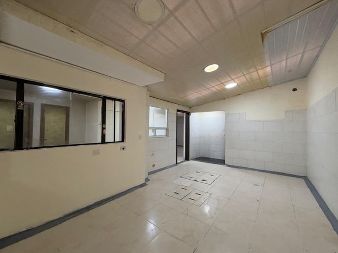 Local en  Arriendo en Ciudad jardin norte, Bogotá - Miniatura 22