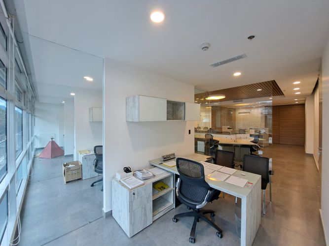 Oficina en Venta en Santa barbara occidental, Bogotá - Miniatura 8