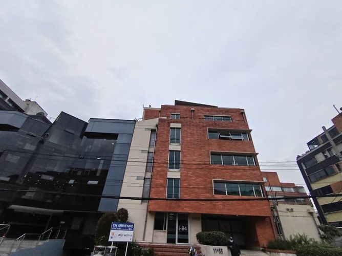 Oficina en  Arriendo en Chico norte, Bogotá - Miniatura 2