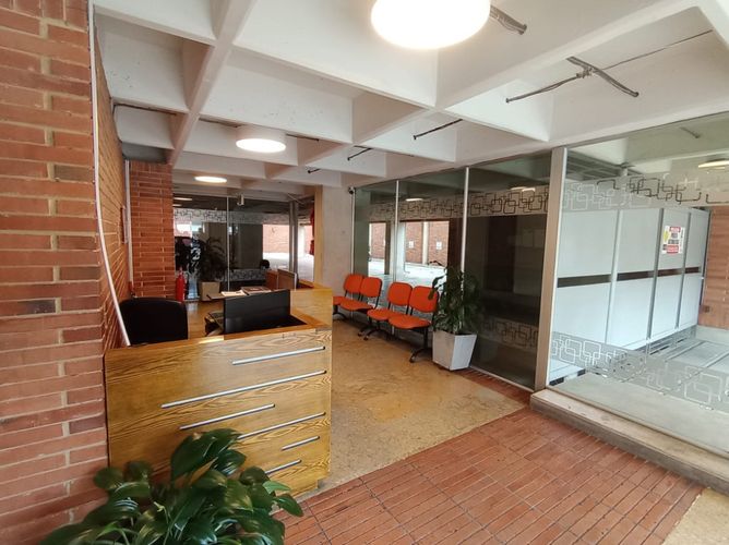 Oficina en  Arriendo en Chico norte, Bogotá - Miniatura 5