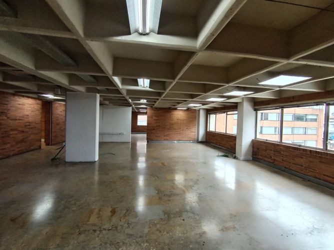 Oficina en  Arriendo en Chico norte, Bogotá - Miniatura 7