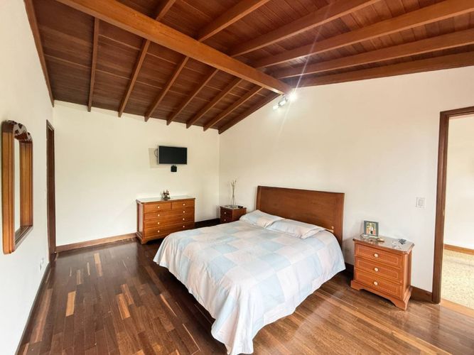 Casa en Arriendo en Los Balsos, Medellín - Miniatura 11