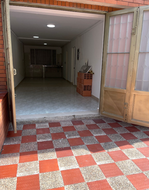 Local en Arriendo en San patricio, Bogotá - Miniatura 3