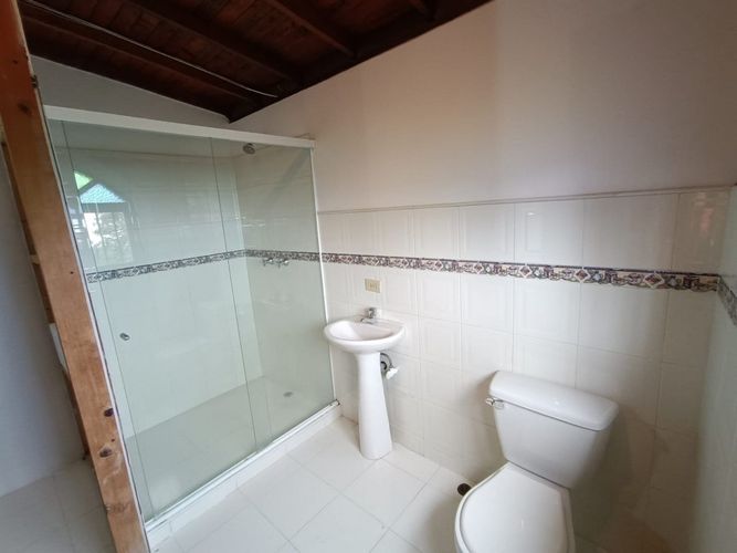 Finca en Arriendo en Santa Elena, Medellín - Miniatura 5